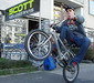 R�kos�k�v BMX s kotou�ovkou