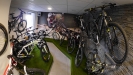 Po �estn�cti letech